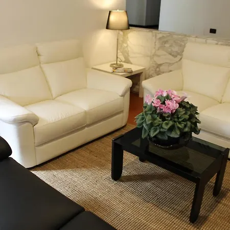 Coccodrillo & Hotel 3*