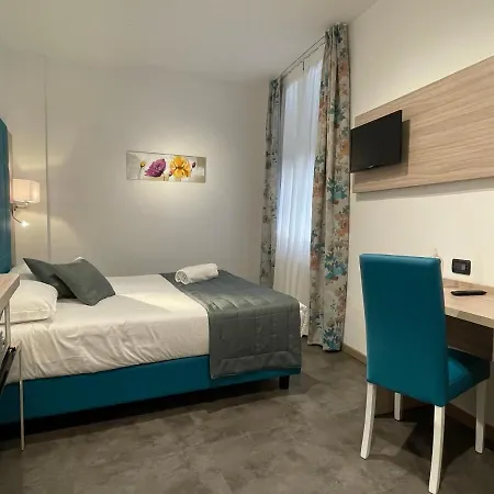 Hotel Coccodrillo & Varraze
