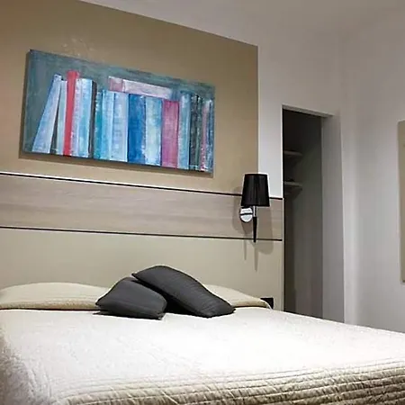 Coccodrillo Hotel