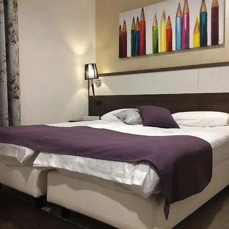 Hotel Coccodrillo & 3*