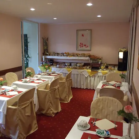 Hotel Coccodrillo & Varazze