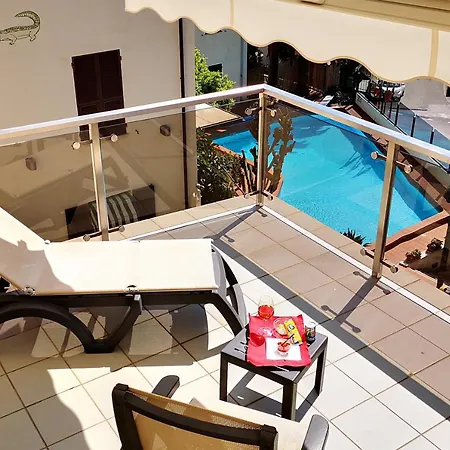 Hotel Coccodrillo & Varazze
