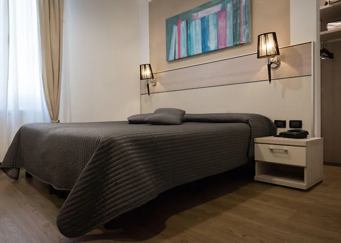 Coccodrillo & Hotel 3*